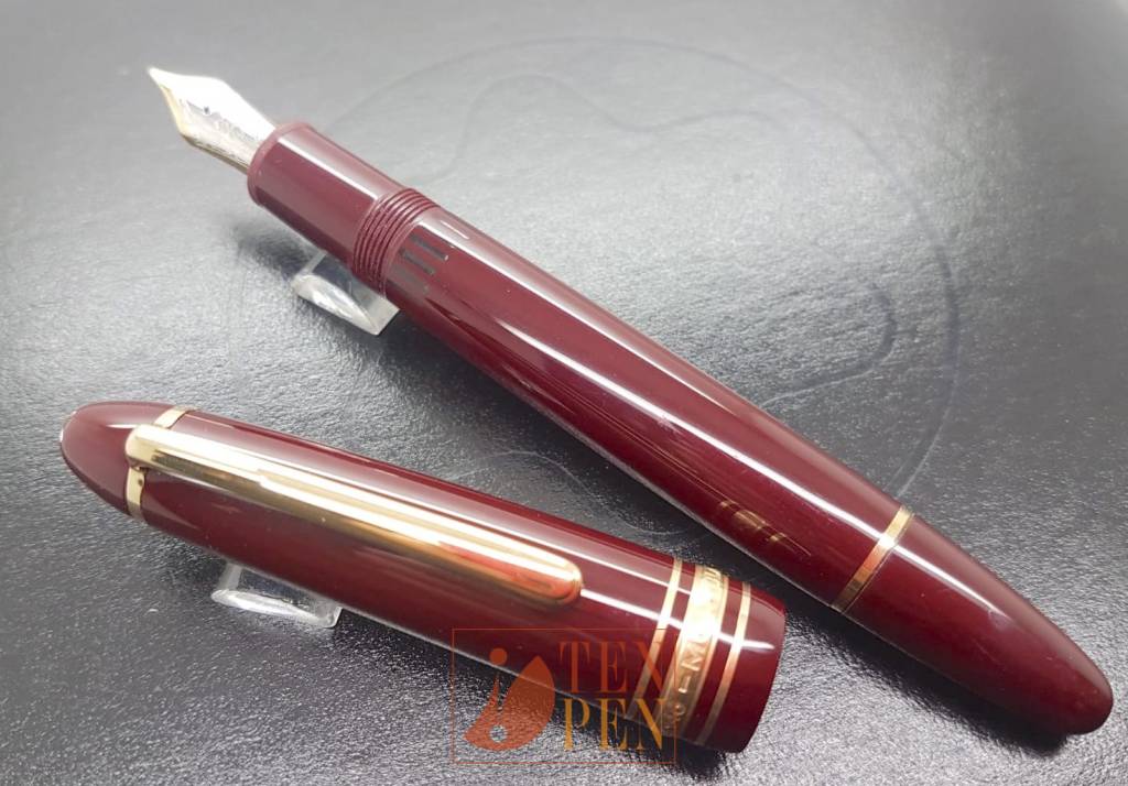 MONTBLANC 146 burgundy discontinued color Tenpen By Letizia Iacopini